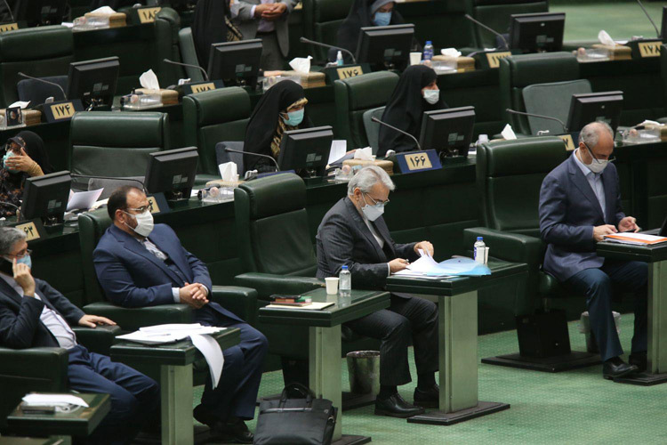 چرا روحانی به مجلس نرفت؟