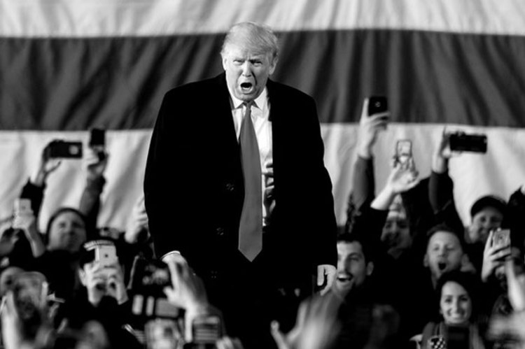 چرا باید ترامپ را محاکمه کرد؟