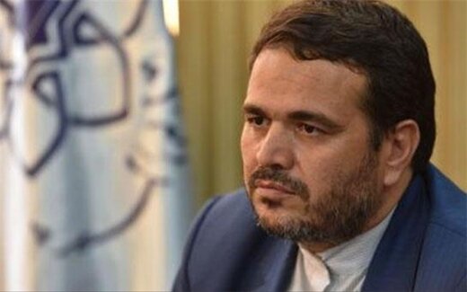 عنابستانی: سرباز گفت هر خری هستی برای خودت هستی