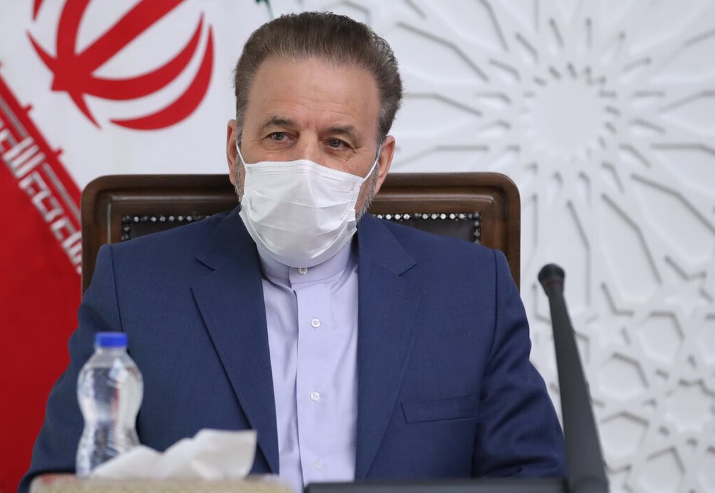 واعظی: به فرمولی رسیدیم که هم قانون مجلس اجرا شود و هم نظارت‌های آژانس برقرار باشد