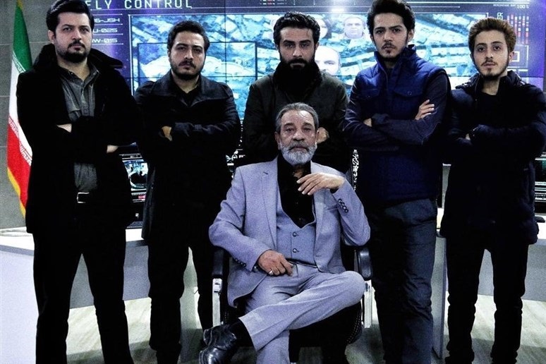 جنجالهای بیپایان گاندو جنجالهای بیپایان گاندو