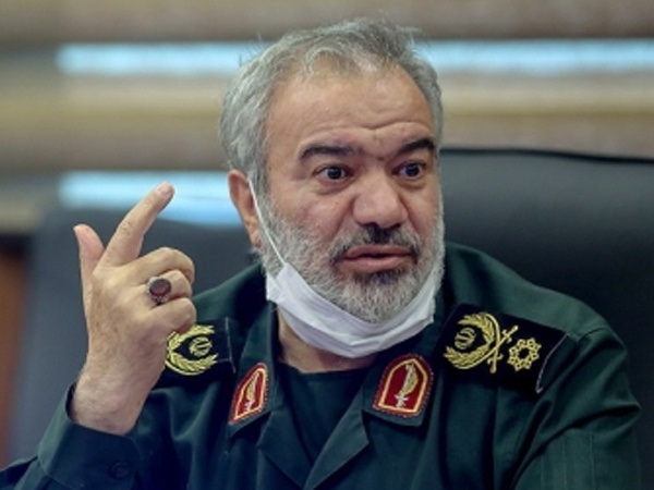 سردار فدوی: سفیر ایران در یمن مریض شده بود اما به خاطر محاصرهای که انجام شده، امکان انتقال عادی وی نبود سردار فدوی: سفیر ایران در یمن مریض شده بود اما به خاطر محاصرهای که انجام شده، امکان انتقال عادی وی نبود