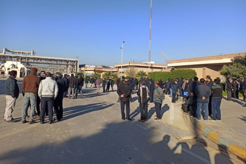 مطالبات کارگران پتروشیمی رجال چیست؟