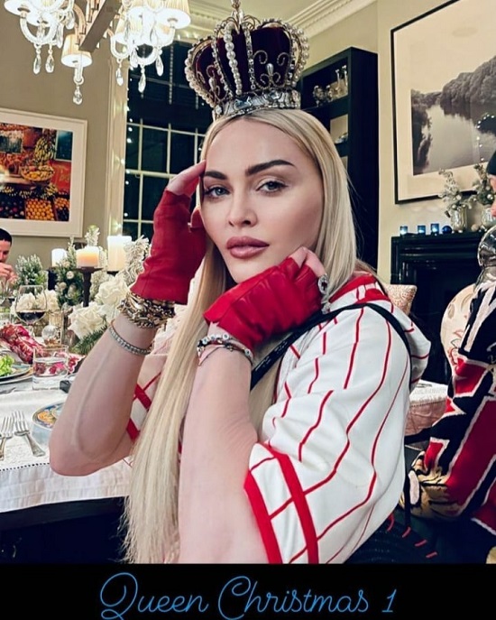 عکس مدونا به مناسبت کریسمس