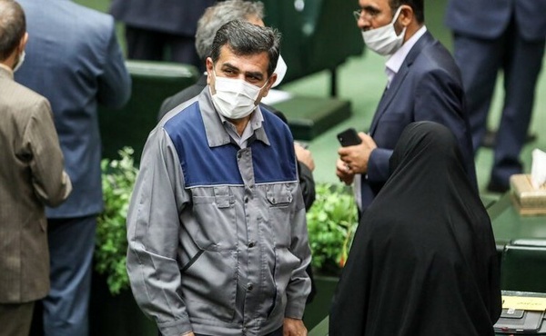 افزایش حقوق کمتر از ۴۰ درصد برای کارگران را قبول نداریم/ دولت‌ها در بحث کارگران از مسئولیت شانه خالی می‌کنند