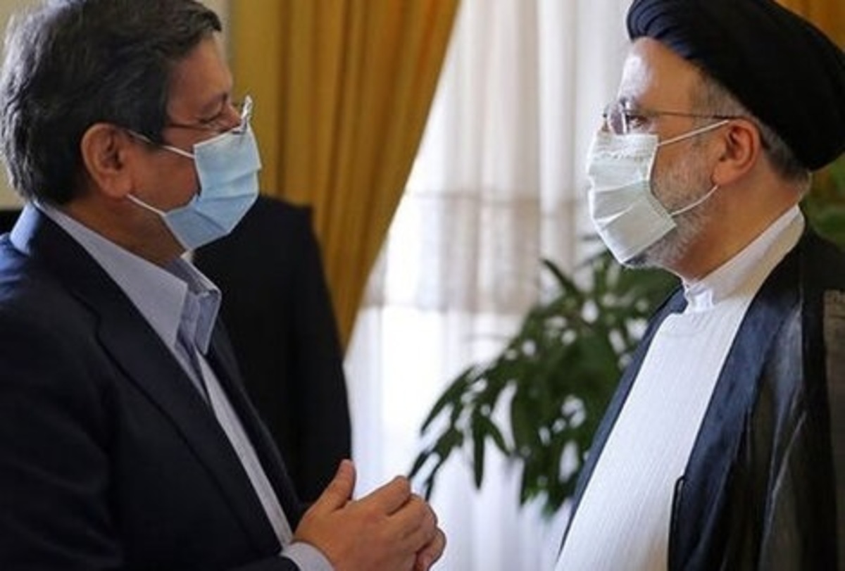 هشدار همتی به رئیسی درباره کاهش قدرت خرید مردم: نگرانی جدی است هشدار همتی به رئیسی درباره کاهش قدرت خرید مردم: نگرانی جدی است