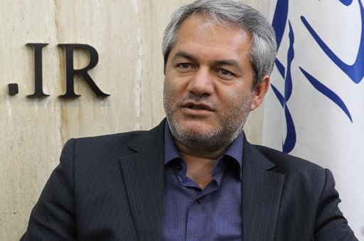 می خواهیم وزرا را استیضاح کنیم، اما اصلا اجازه نمی دهند؛ به اشکال مختلف ما را تحت فشار قرار می دهند