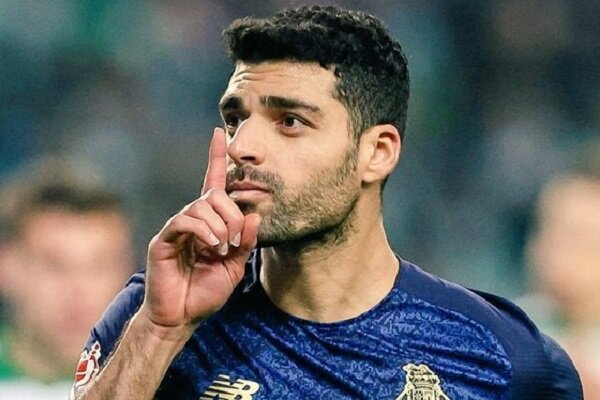 لقب ویژه به یک پرسپولیسی جذاب لقب ویژه به یک پرسپولیسی جذاب