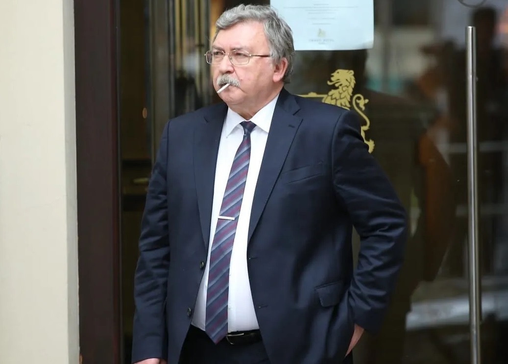 روسیه رسما عقب نشست؛ اولیانوف به اتحادیه اروپا اعلام کرده مسکو فقط در بحث پروژههای هستهای برجام، تضمین میخواهد، نه بیشتر روسیه رسما عقب نشست؛ اولیانوف به اتحادیه اروپا اعلام کرده مسکو فقط در بحث پروژههای هستهای برجام، تضمین میخواهد، نه بیشتر