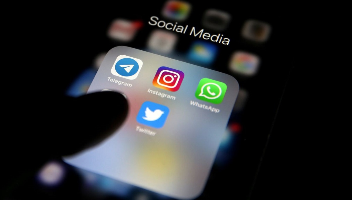 دفاع کیهان از طرح صیانت: نظام سلطه با استفاده از فضای مجازی به کودتاهای مخملی و ایجاد اغتشاش مشغول است دفاع کیهان از طرح صیانت: نظام سلطه با استفاده از فضای مجازی به کودتاهای مخملی و ایجاد اغتشاش مشغول است