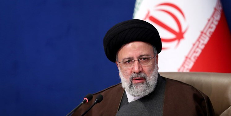 رئیسی به وزارتخانههای کشاورزی و صنعت: بررسی کنید چرا با وجود روند کاهشی قیمت ارز، قیمت کالاها افزایش مییابد رئیسی به وزارتخانههای کشاورزی و صنعت: بررسی کنید چرا با وجود روند کاهشی قیمت ارز، قیمت کالاها افزایش مییابد