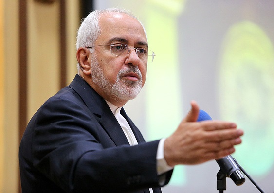 ظریف: هیچ ملاحظهای برای قربانی کردن من نداشتند ظریف: هیچ ملاحظهای برای قربانی کردن من نداشتند