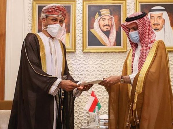 انتقال جلسات مذاکره بین عربستان و ایران از بغداد به مسقط؟