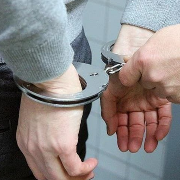 اخاذی آرایشگر قلابی به بهانه ازدواج اخاذی آرایشگر قلابی به بهانه ازدواج