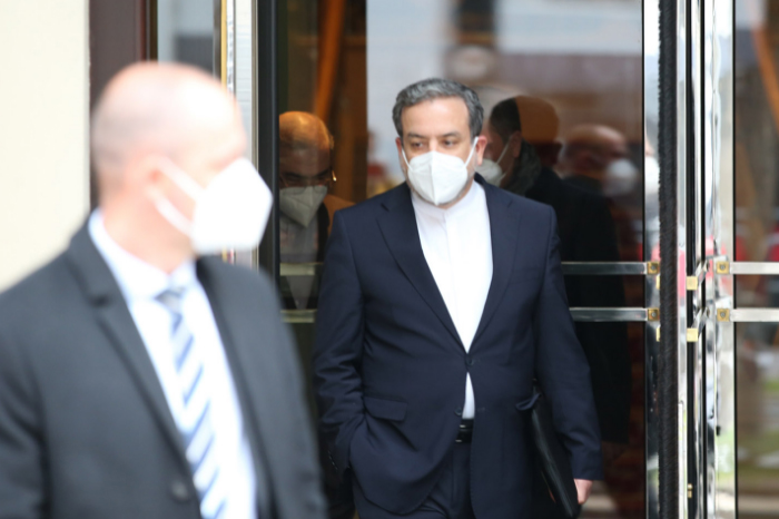 توافق هسته‌ای ایران به مو بَند است