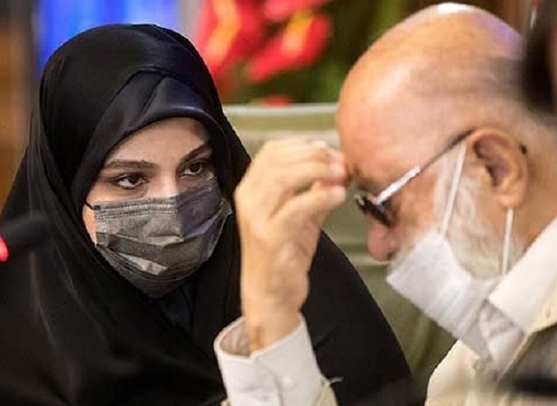 چمران درباره انتخاب شهردار تهران، بدون اطلاع از روشن بودن میکروفن خود: دیشب برای من از جنگ هم بدتر بود چمران درباره انتخاب شهردار تهران، بدون اطلاع از روشن بودن میکروفن خود: دیشب برای من از جنگ هم بدتر بود