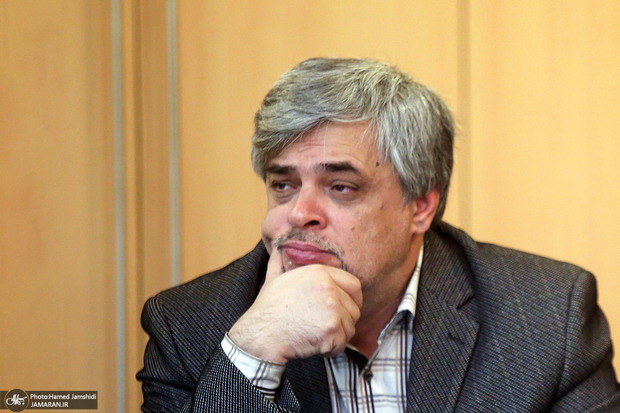 دلیل تأخیر رئیسی در معرفی کابینه چه بود؟/ تحلیل محمد مهاجری، فعال رسانه ای اصولگرا دلیل تأخیر رئیسی در معرفی کابینه چه بود؟/ تحلیل محمد مهاجری، فعال رسانه ای اصولگرا