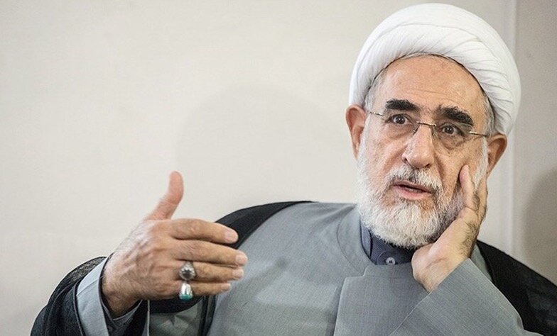 رئيسی به نظر کارشناسان عمل می‌کند