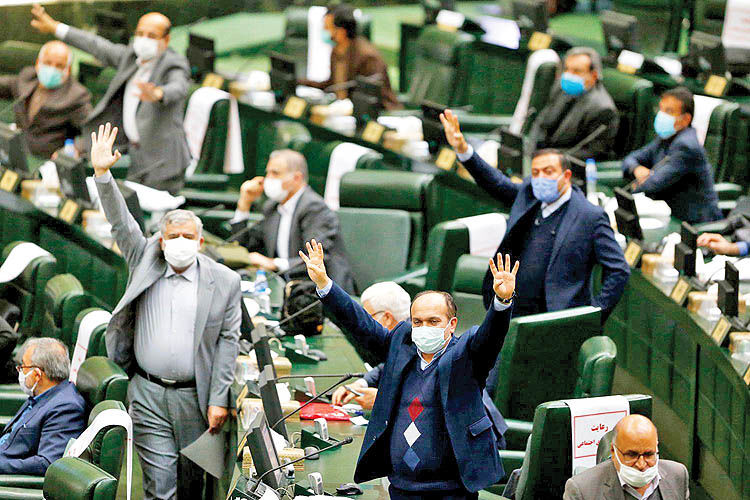 مجلس از مصوبه هسته‌ای خود عبور می‌کند؟