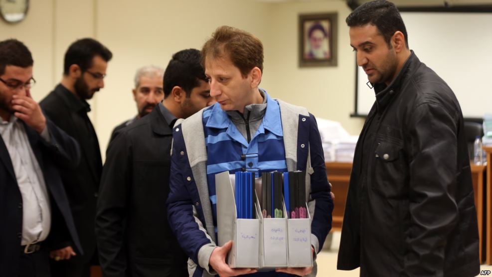 ما پرونده بابک زنجانی را فراموش نكرديم؛ شما چطور؟ ما پرونده بابک زنجانی را فراموش نكرديم؛ شما چطور؟