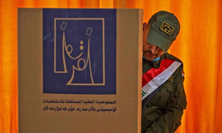 عراق باتلاق دیگری برای امریکا در خاورمیانه/عراق در خطر تبدیل شدن به عرصه تقابل بین واشنگتن و تهران قرار دارد عراق باتلاق دیگری برای امریکا در خاورمیانه/عراق در خطر تبدیل شدن به عرصه تقابل بین واشنگتن و تهران قرار دارد