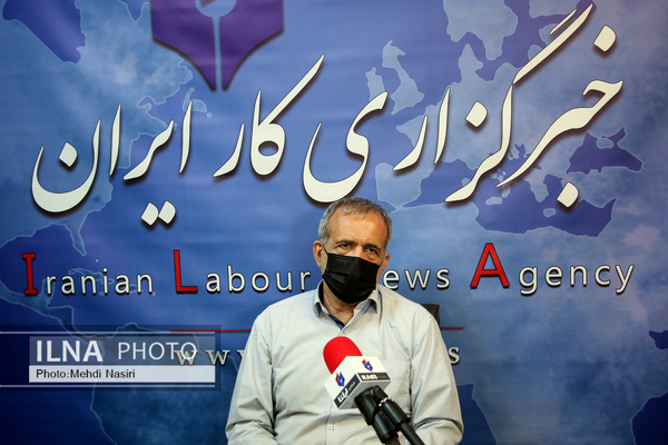 شورای نگهبان یکبار برای همیشه شاخص‌های لازم برای تأیید صلاحیت افراد را به صورت شفاف اعلام کند