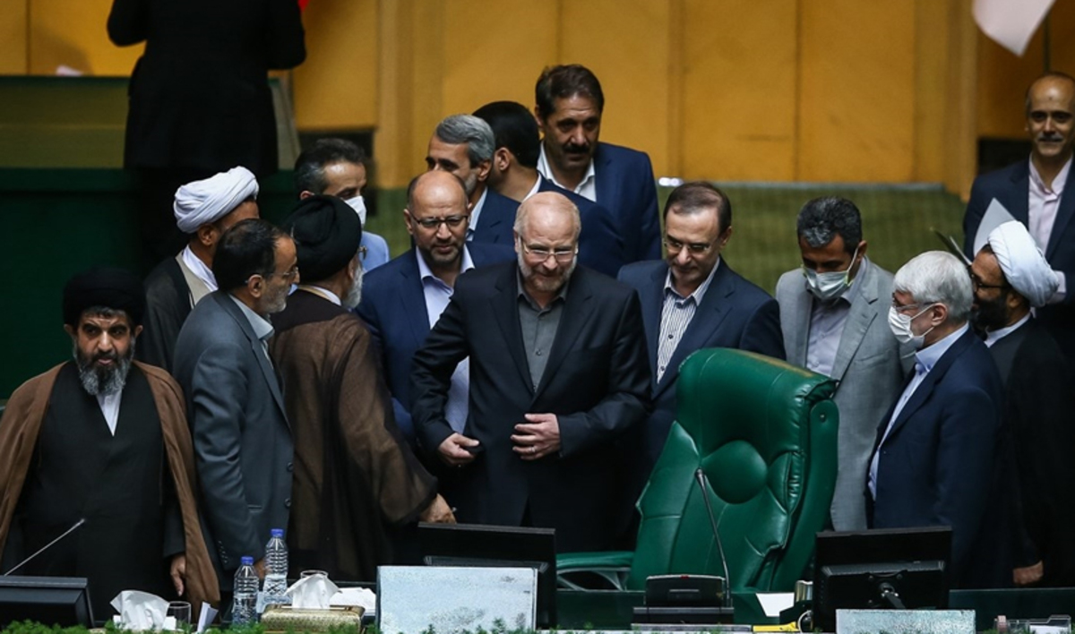 مجلس در پی نظارت بر دولت سابق