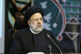 «جبهه پایداری» بعدِ عبور از اصولگرایان، از «رئیسی» هم عبور خواهد کرد؟! «جبهه پایداری» بعدِ عبور از اصولگرایان، از «رئیسی» هم عبور خواهد کرد؟!