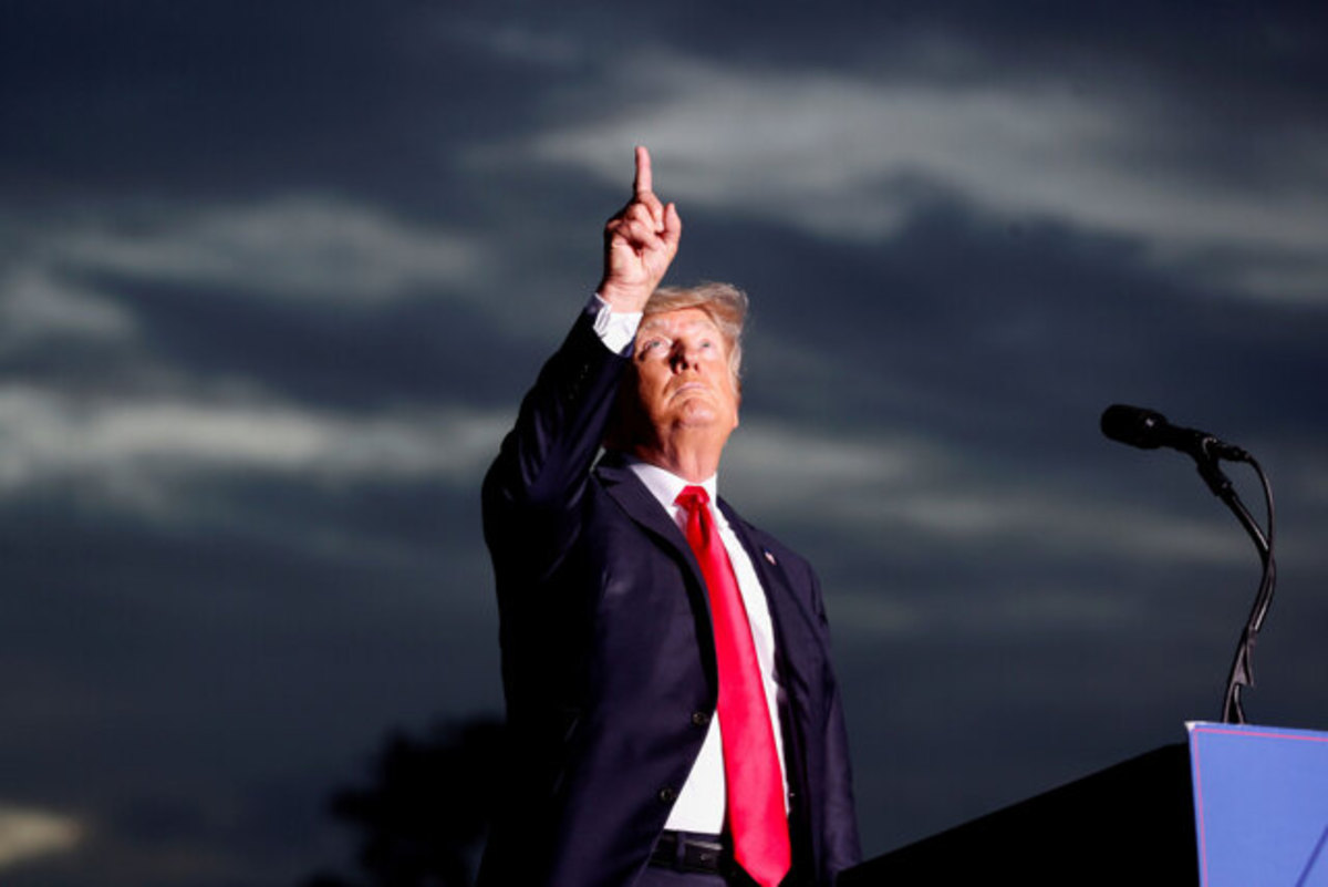 افزایش احتمال بازگشت ترامپ به کاخ سفید در ۲۰۲۴| سه سناریو پس از نامزدی ترامپ افزایش احتمال بازگشت ترامپ به کاخ سفید در ۲۰۲۴| سه سناریو پس از نامزدی ترامپ