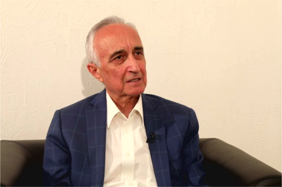 موسی غنی‌نژاد: اگر روابط تجاری رسمی نداشته باشید، نمی‌توانید اقتصاد مملکت را اداره کنید؛ تمام شد و رفت