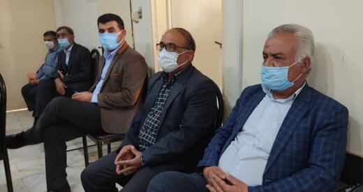 رئیس کانون بازنشستگان : دولت اول طلب کلان تامین اجتماعی را بدهد، بعدا سن بازنشستگی را در لایحه بودجه افزایش دهد رئیس کانون بازنشستگان : دولت اول طلب کلان تامین اجتماعی را بدهد، بعدا سن بازنشستگی را در لایحه بودجه افزایش دهد