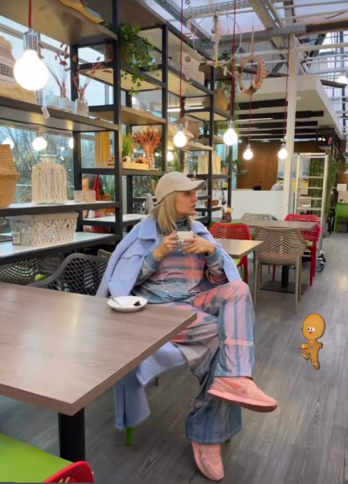 ته لوس بازی مهناز افشار در کافه های آلمان/عکس