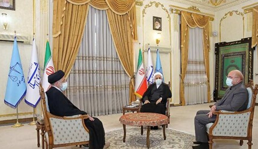 آغاز جلسه سران قوا به میزبانی رییس مجلس آغاز جلسه سران قوا به میزبانی رییس مجلس