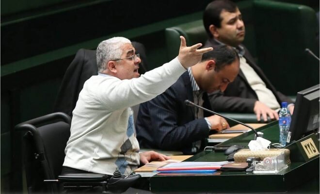 ایمن آبادی ، نماینده پیشین مجلس : دخالت مجمع تشخیص در کار مجلس به خاطر ضعف قالیباف است