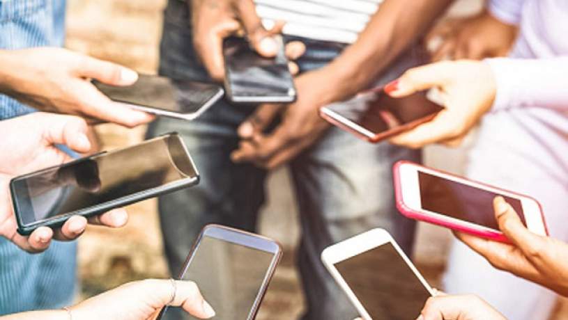 رابطه تلفن همراه و ابتلا به سرطان مغز رابطه تلفن همراه و ابتلا به سرطان مغز