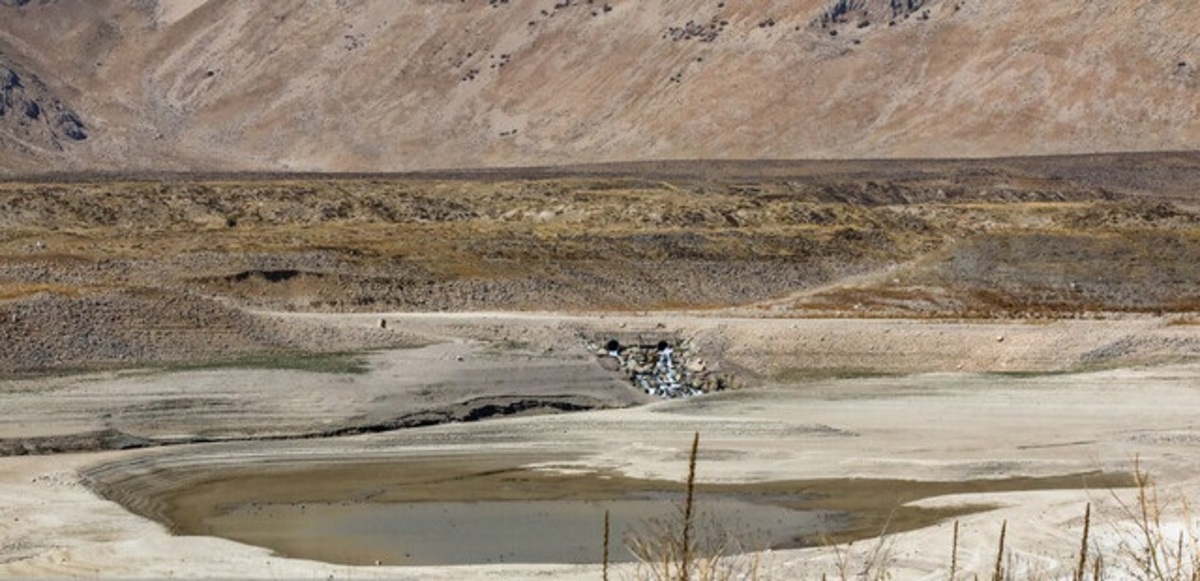 مصرف بیرویه آب و توسعه خشکسالی عامل خیزش گرد و خاک مصرف بیرویه آب و توسعه خشکسالی عامل خیزش گرد و خاک