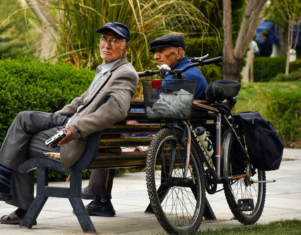 تجمع بازنشستگان در شهرهای مشهد، اصفهان، رشت، ایلام و کرمانشاه