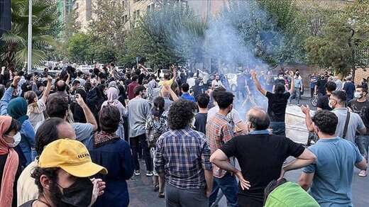 این گزارش را نمی توان نادیده گرفت/ چرا ۳۰ تا ۷۰ ساله ها به خیابان نیامدند؟ این گزارش را نمی توان نادیده گرفت/ چرا ۳۰ تا ۷۰ ساله ها به خیابان نیامدند؟