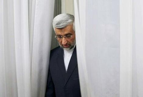 آقای جلیلی!برجام خسارت محض بود یا بیبرجامی؟ آقای جلیلی!برجام خسارت محض بود یا بیبرجامی؟