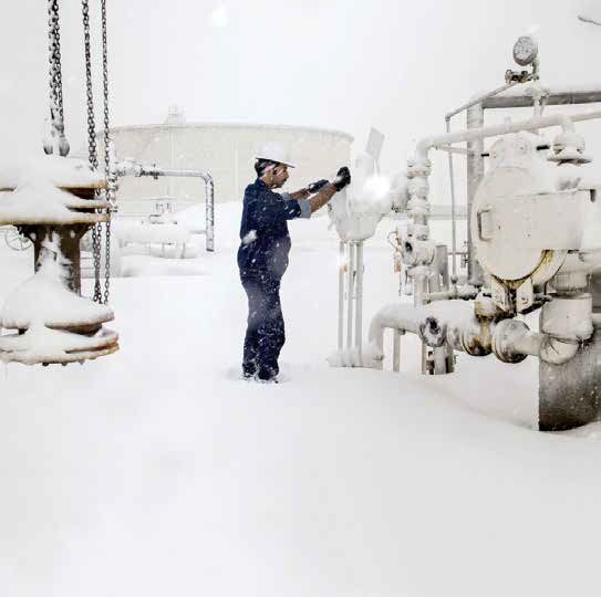 زیان هنگفت «زمستان سخت» به اقتصاد ایران زیان هنگفت «زمستان سخت» به اقتصاد ایران