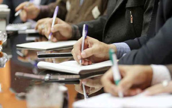 تحدید و تهدید با رسانه چه میکند؟ تحدید و تهدید با رسانه چه میکند؟