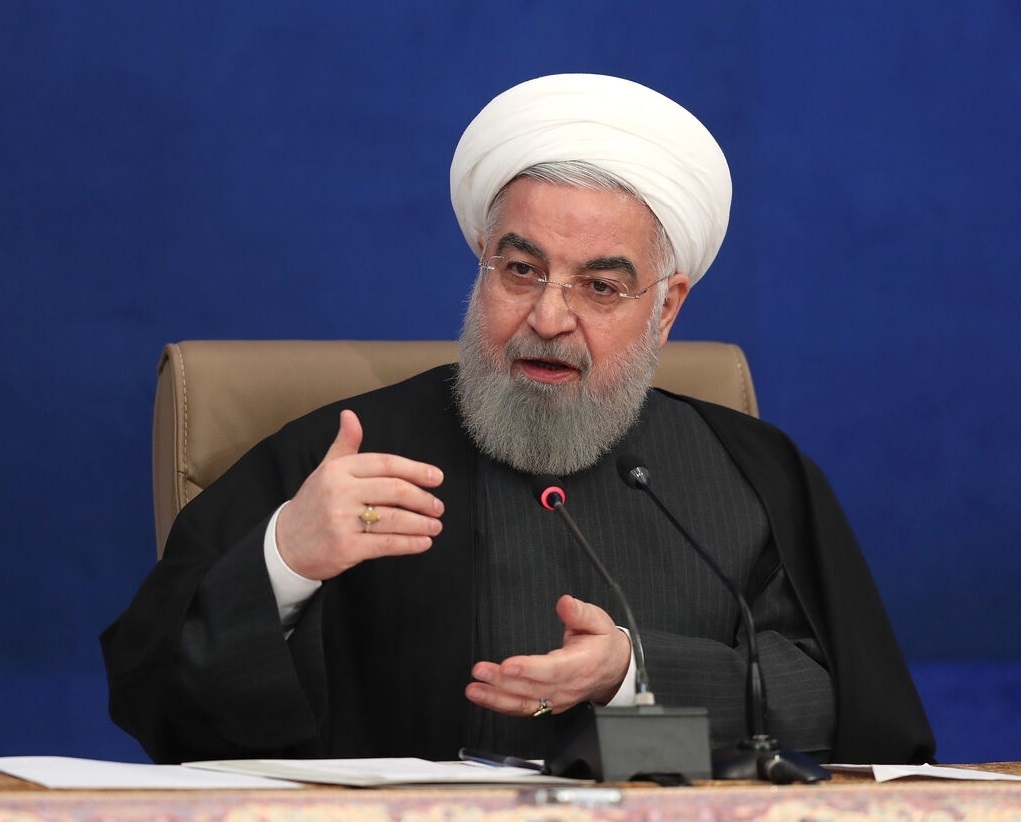 روحانی: به صورت تلفنی و مکاتبه ای، پیشهاداتی به رهبری و دیگر مسئولان منتقل کرده ام / دولت جدید اگر میخواست، میتوانست از اجرایی شدن برجام به خوبی استفاده کند / اگر بخواهند در مسائل اقتصادی تحول رخ دهد، شرطش، احیای برجام است روحانی: به صورت تلفنی و مکاتبه ای، پیشهاداتی به رهبری و دیگر مسئولان منتقل کرده ام / دولت جدید اگر میخواست، میتوانست از اجرایی شدن برجام به خوبی استفاده کند / اگر بخواهند در مسائل اقتصادی تحول رخ دهد، شرطش، احیای برجام است