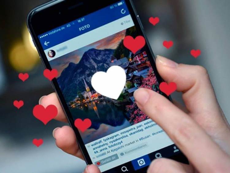 معاون دادستان قم: «لایک کردن مطالب دیگران» و «عضویت در کانالها و گروهها» مسئولیت قانونی دارد معاون دادستان قم: «لایک کردن مطالب دیگران» و «عضویت در کانالها و گروهها» مسئولیت قانونی دارد