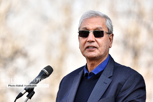 نمی‌توانیم و نباید چشم خود را روی اتفاقات پاییز ۱۴۰۱ و دلایل آن ببندیم/ اصلاحات باید از همین روزها آغاز شود/ از بازگشت مناسبات پیش از انقلاب نگرانیم