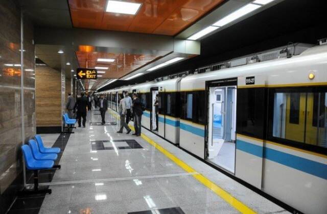 توضیحات متروی تهران درباره شایعات انتشار دود مسمومیتزا در مترو توضیحات متروی تهران درباره شایعات انتشار دود مسمومیتزا در مترو