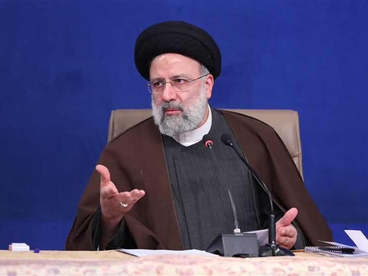 رئیسی: صیانت از فرهنگ عفاف و حجاب، عمل به ضرورت دینی و قانونی است؛ بیتوجهی به قانون نباید باب شود / برنامه دشمنان تعطیلی تحصیل با ایجاد نگرانی در دانشآموزان و والدین و تعطیلی کسب و کار با ایجاد اخلال در نظام اقتصادی است / مردم ما امروز از همیشه امیدوارترند رئیسی: صیانت از فرهنگ عفاف و حجاب، عمل به ضرورت دینی و قانونی است؛ بیتوجهی به قانون نباید باب شود / برنامه دشمنان تعطیلی تحصیل با ایجاد نگرانی در دانشآموزان و والدین و تعطیلی کسب و کار با ایجاد اخلال در نظام اقتصادی است / مردم ما امروز از همیشه امیدوارترند