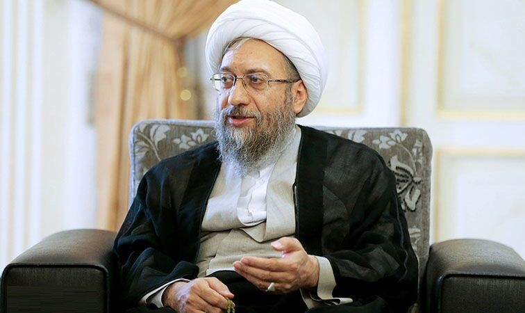 انتقاد آملي لاريجاني از انتقادات نمايندگان انتقاد آملي لاريجاني از انتقادات نمايندگان