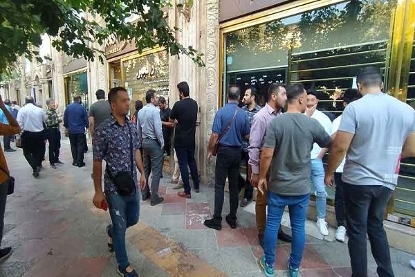 پیش بینی قیمت دلار ۸ اسفند ۱۴۰۱ پیش بینی قیمت دلار ۸ اسفند ۱۴۰۱