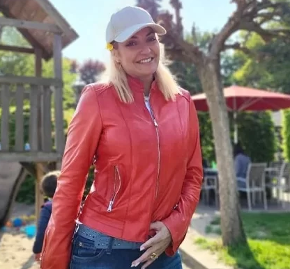 تیپ خارج از عرف مهناز افشار در طبیعت/ عکس