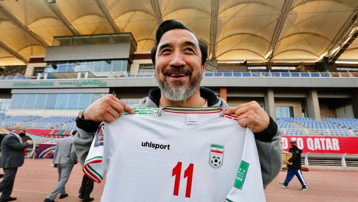 واکنش رسمی خداداد عزیزی به جانشینی کریم باقری واکنش رسمی خداداد عزیزی به جانشینی کریم باقری